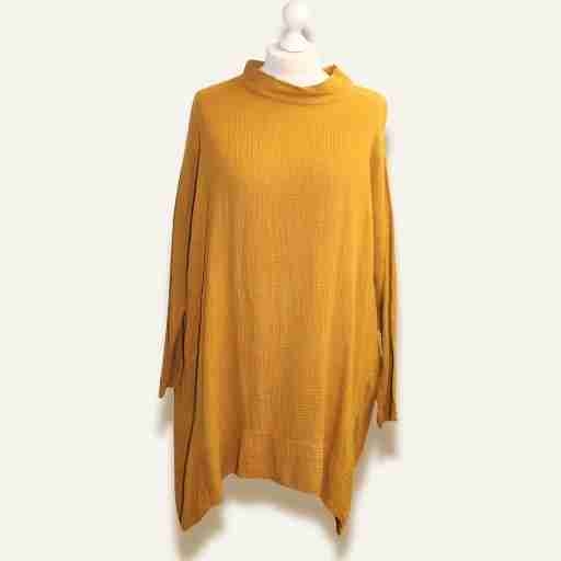 Musselinkleid „Goldfaden“ – ausgewählt für das Filzland