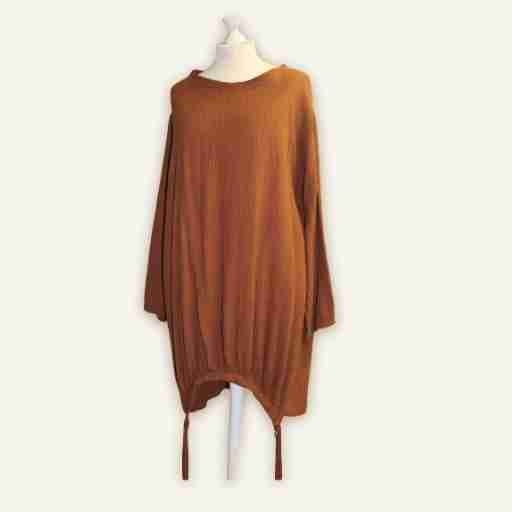 Musselinkleid „Wurzelklang“ – ausgewählt für das Filzland