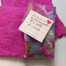 AS-14 Regenbogenliebe – Armstulpen ohne Daumenloch, pink, kühler bunter Farbverlauf